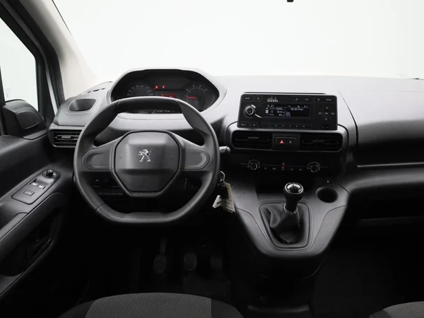 Peugeot Partner (2021) — foto 37 van 37