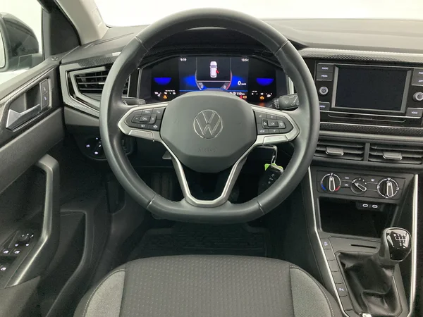 VOLKSWAGEN Polo (2024) — foto 10 van 36