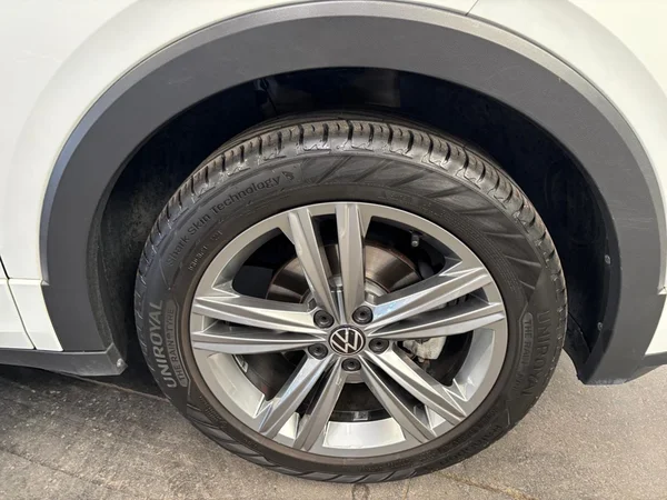 VOLKSWAGEN T-Cross (2021) — foto 16 van 24