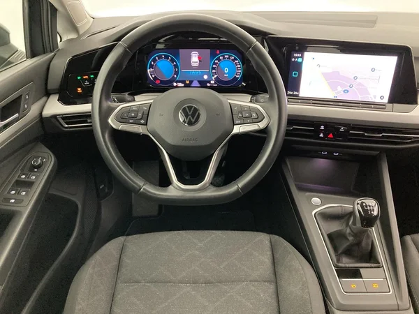 VOLKSWAGEN Golf VIII SW (2022) — foto 11 van 36