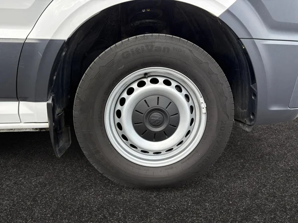 VOLKSWAGEN Crafter 35 Fourgon Mwb Hr Dsl (2024) — foto 13 van 20