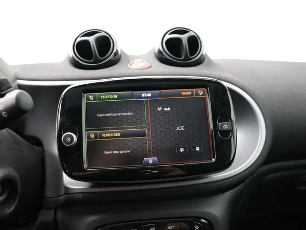 smart Fortwo (2024) — foto 7 van 25