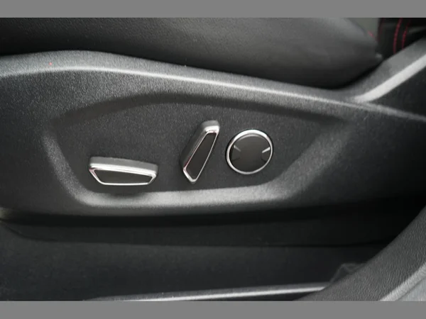 FORD S-Max Dsl (2020) — foto 4 van 28