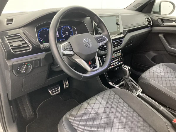 VOLKSWAGEN T-Cross (2025) — foto 15 van 36