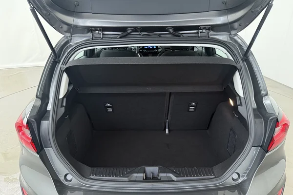 Ford Fiesta (2023) — foto 13 van 17