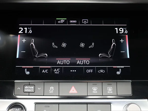 AUDI A6 SW PHEV (2022) — foto 13 van 25