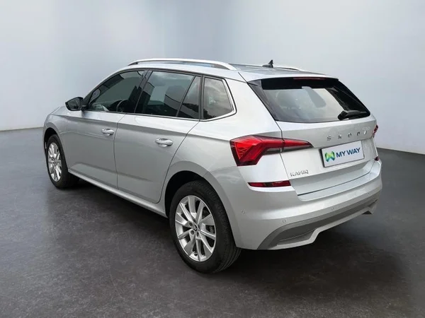 SKODA Kamiq (2023) — foto 22 van 28