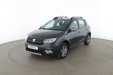 Dacia Sandero 9be120bd-8e87-4b8c-be27-9424b06689d7