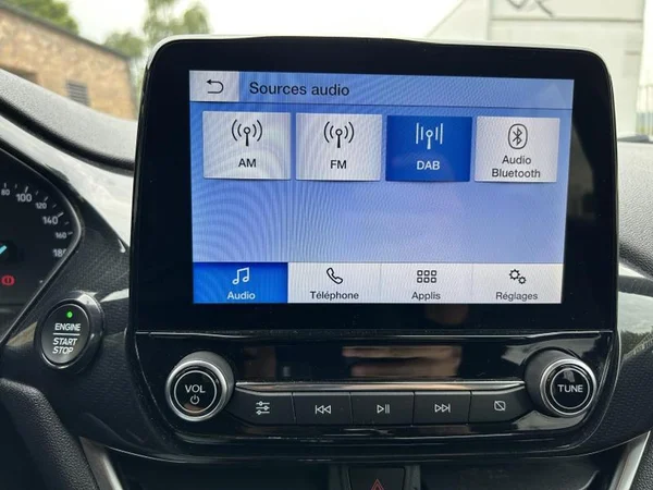 FORD Fiesta (2021) — foto 13 van 28
