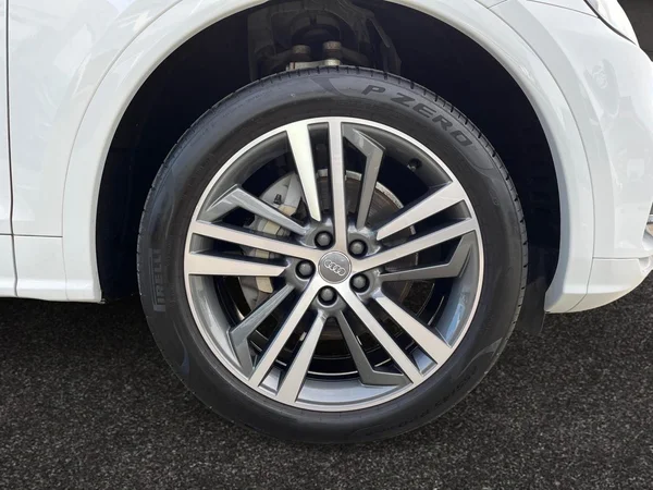 AUDI Q5 Dsl (2019) — foto 8 van 20