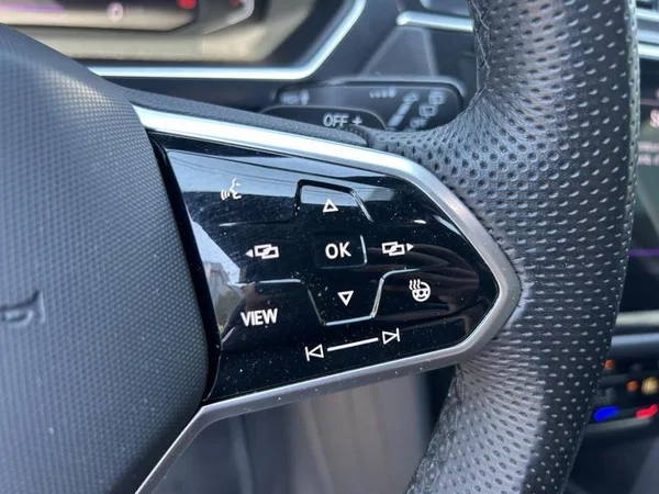 VOLKSWAGEN Tiguan (2024) — foto 27 van 37