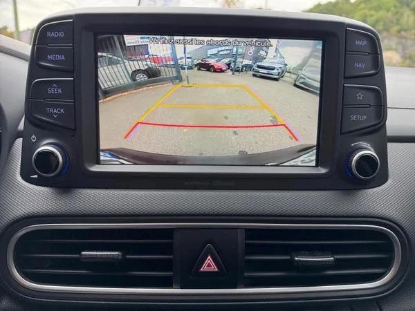 HYUNDAI Kona (2020) — foto 20 van 32