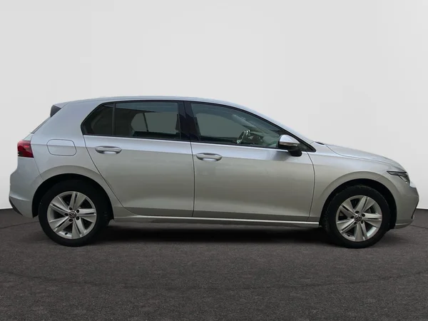 VOLKSWAGEN Golf VIII (2020) — foto 15 van 18