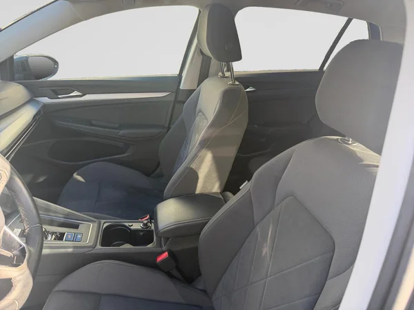 VOLKSWAGEN Golf VIII (2023) — foto 6 van 20