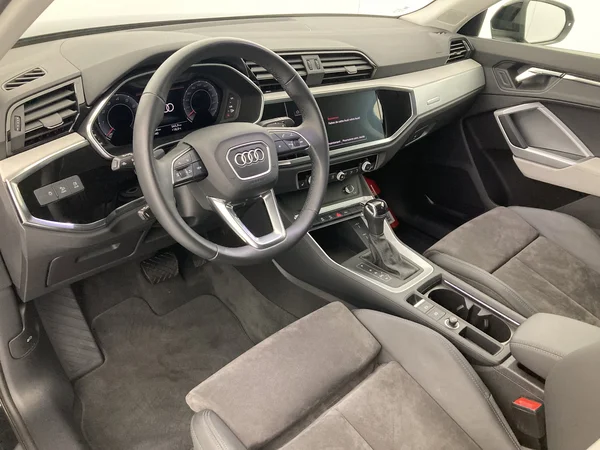 AUDI Q3 (2022) — foto 13 van 28