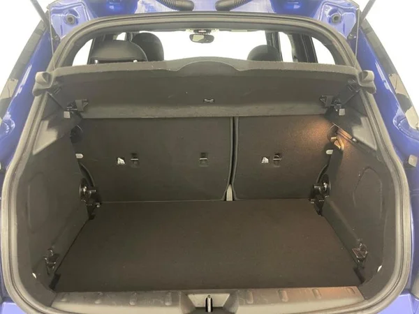 MINI Mini 5 Doors (F55) (2018) — foto 10 van 27