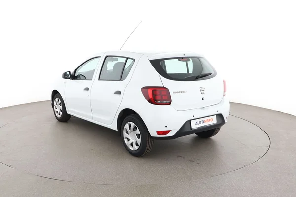Dacia Sandero (2020) — foto 10 van 16