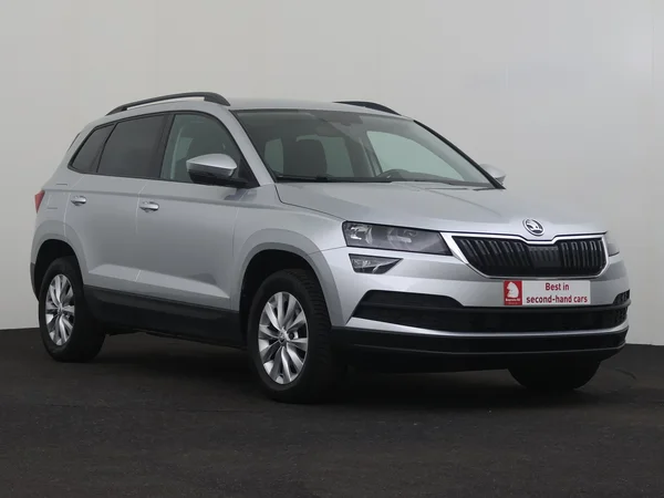 SKODA Karoq (2021) — foto 21 van 26