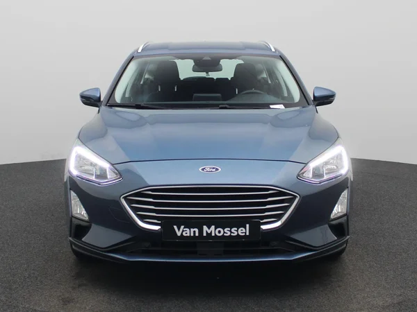 Ford Focus (2021) — foto 23 van 38