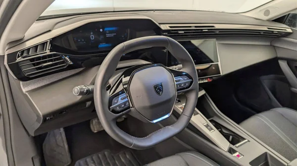 Peugeot 408 (2025) — foto 7 van 29