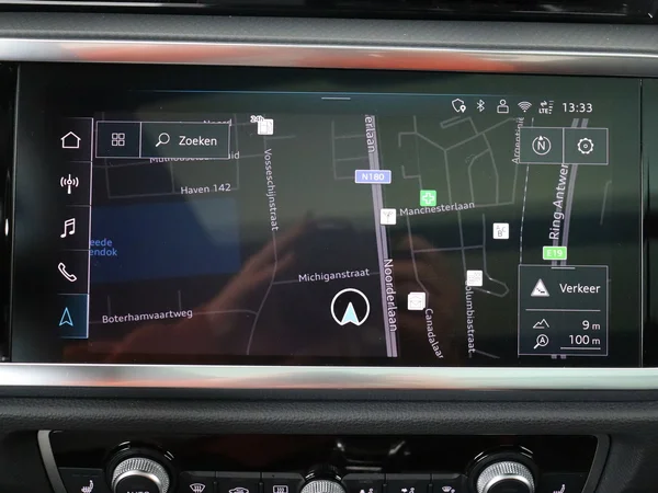 AUDI Q3 (2025) — foto 2 van 19