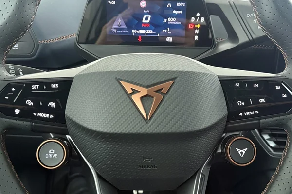 CUPRA Born (2024) — foto 5 van 23