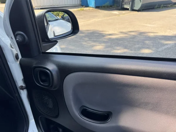 FIAT Panda (2015) — foto 17 van 24