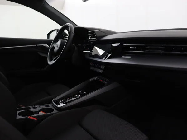 AUDI A3 Sportback (2025) — foto 12 van 18