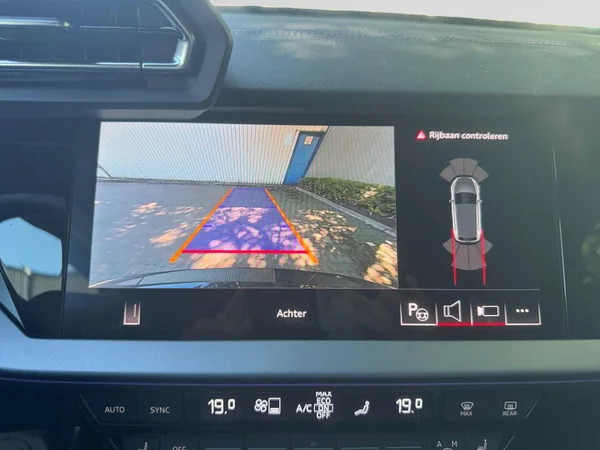 AUDI A3 Allstreet (2025) — foto 5 van 21