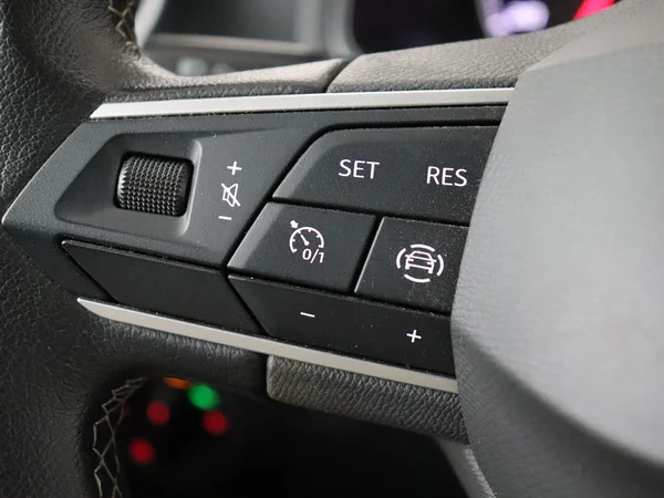 SEAT Arona (2023) — foto 9 van 27