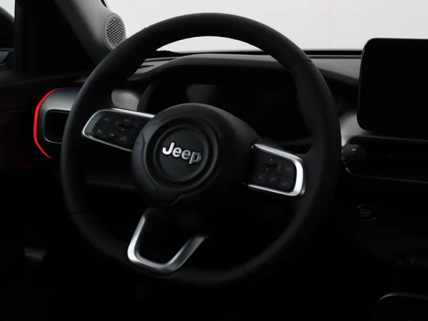 JEEP Avenger (2024) — foto 13 van 30