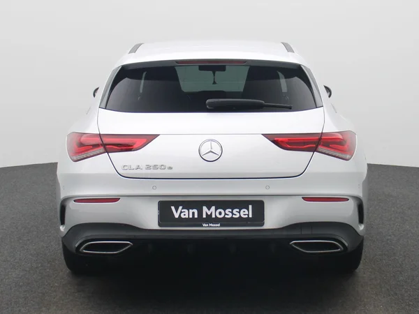 Mercedes-Benz CLA (2022) — foto 41 van 45