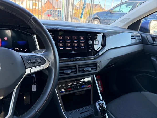 VOLKSWAGEN Taigo (2022) — foto 2 van 12