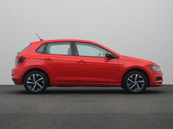 VOLKSWAGEN Polo (2018) — foto 18 van 20