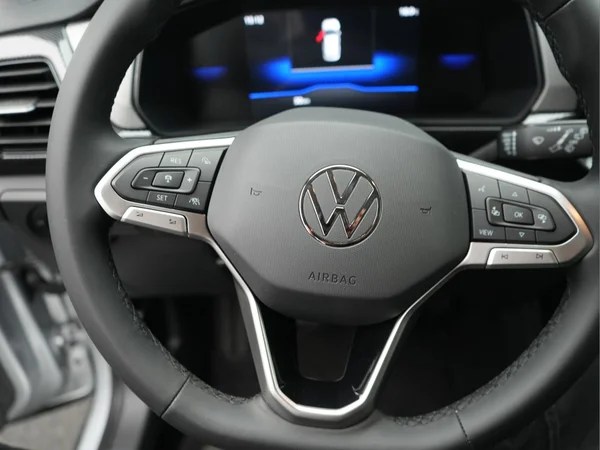VOLKSWAGEN T-Cross (2026) — foto 8 van 24