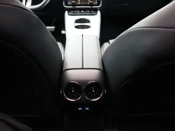 Mercedes-Benz CLA (2026) — foto 18 van 33
