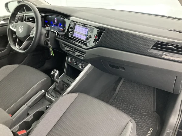 VOLKSWAGEN Polo (2024) — foto 8 van 36