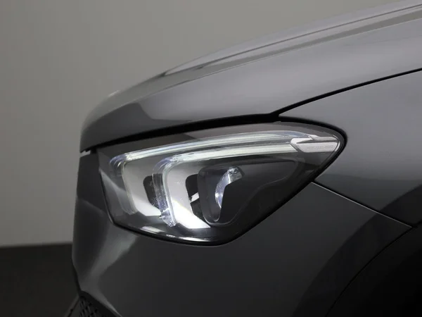 Mercedes-Benz GLE (2022) — foto 9 van 45