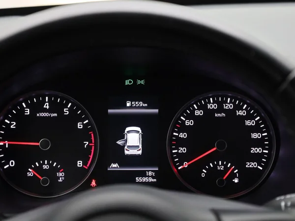 Kia Rio (2023) — foto 37 van 38