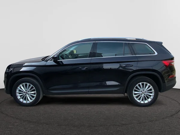 SKODA Kodiaq (2024) — foto 10 van 17