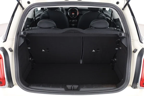 MINI Mini (2018) — foto 8 van 16