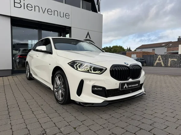 Bmw 116 (2021) — foto 18 van 24