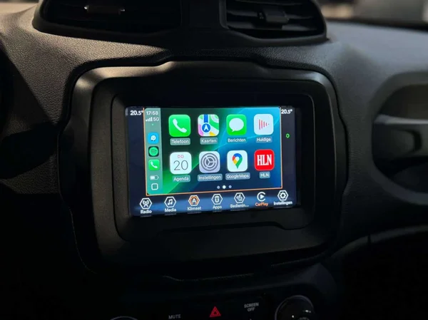 Jeep Renegade (2020) — foto 5 van 17