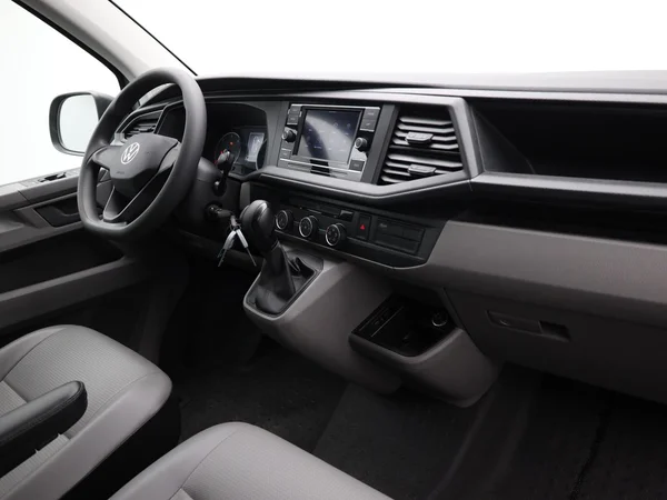VOLKSWAGEN Transporter T6.1 1400 Fou Lwb Dsl (2024) — foto 10 van 16