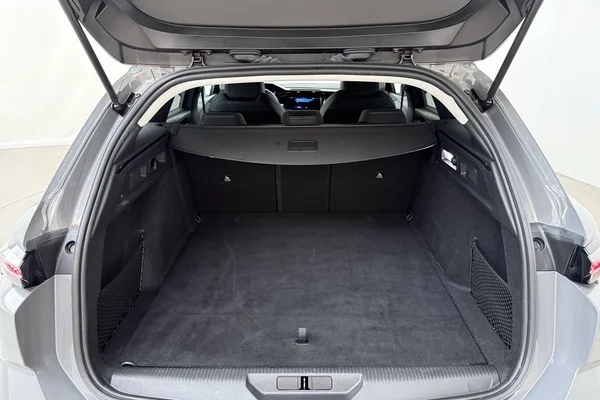 Peugeot 308 SW (2025) — foto 18 van 22