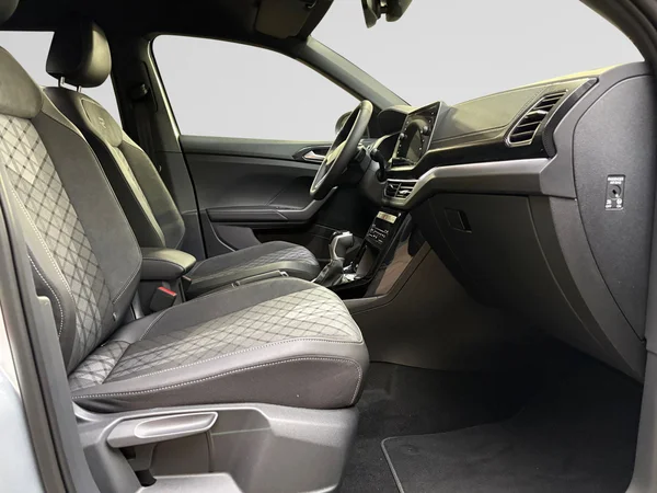 VOLKSWAGEN T-Cross (2026) — foto 15 van 24