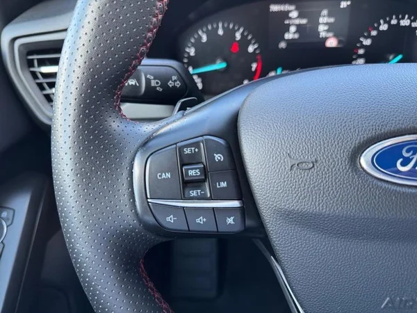 FORD Focus (2022) — foto 9 van 30