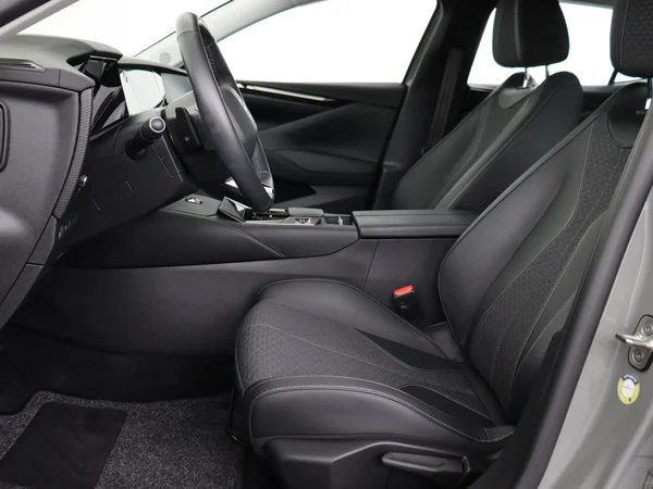 DS AUTOMOBILES DS 4 (2023) — foto 2 van 28
