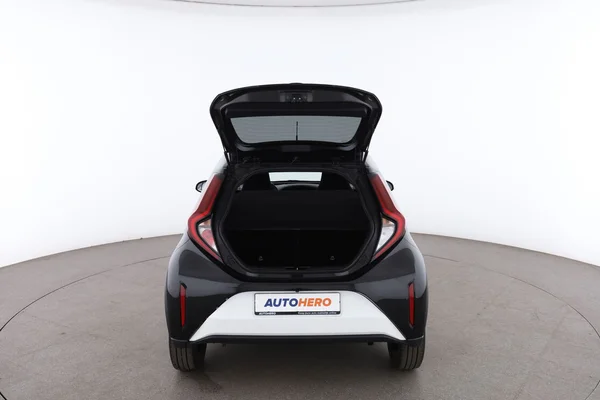 Toyota Aygo X (2023) — foto 7 van 16
