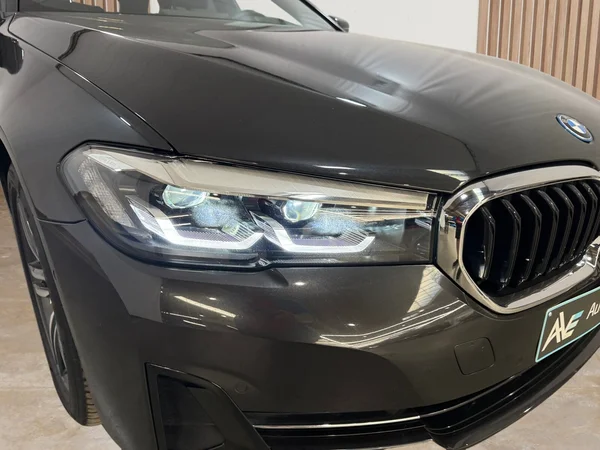 BMW 530 (2022) — foto 23 van 30